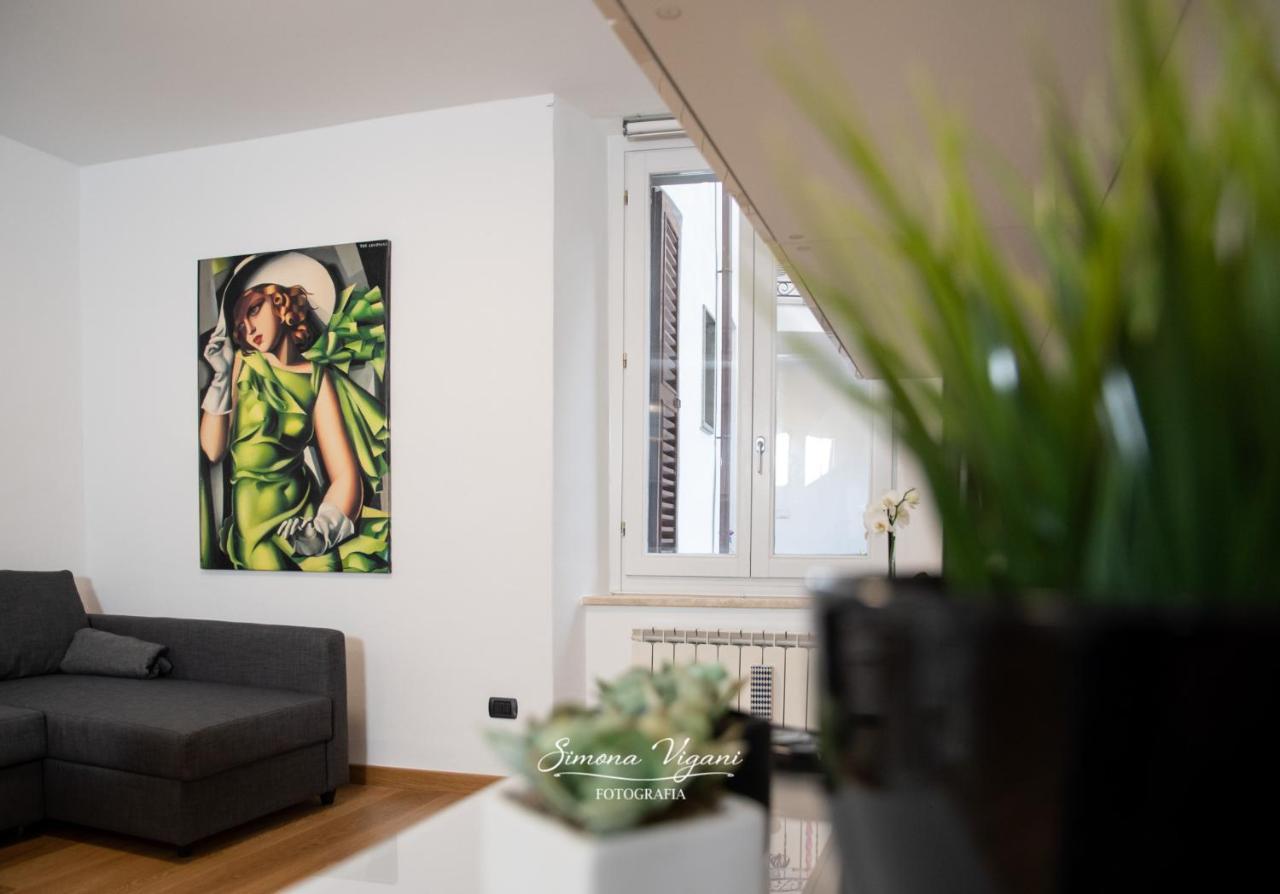 Feel At Home - Nel Cuore Di Lovere Bagian luar foto