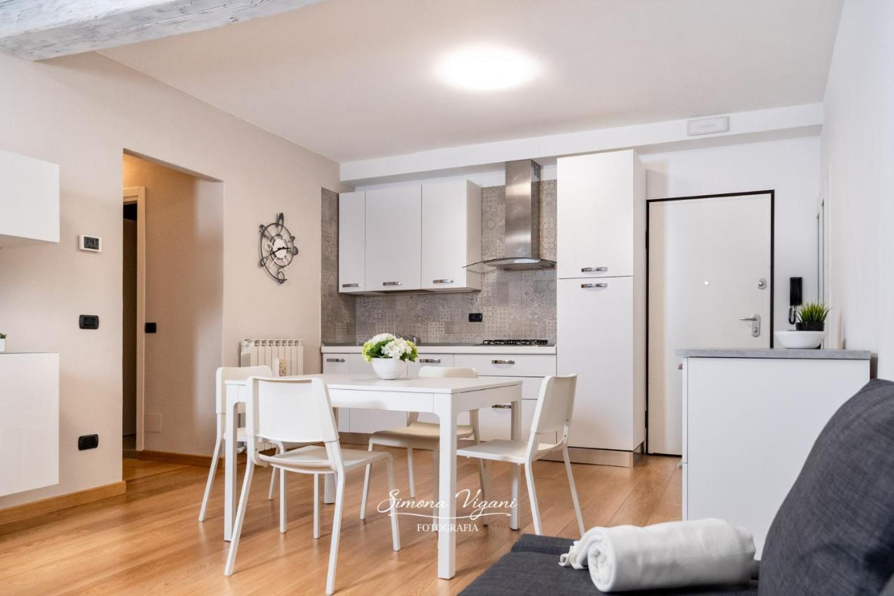Feel At Home - Nel Cuore Di Lovere Bagian luar foto